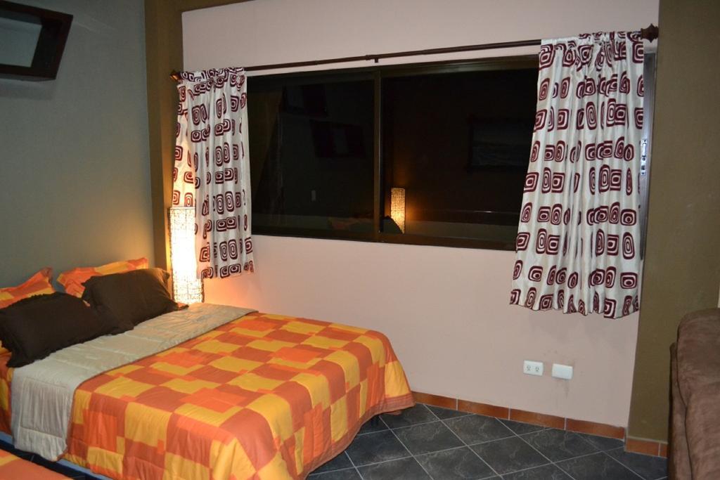 Ast Surf Hotel La Libertad Room photo