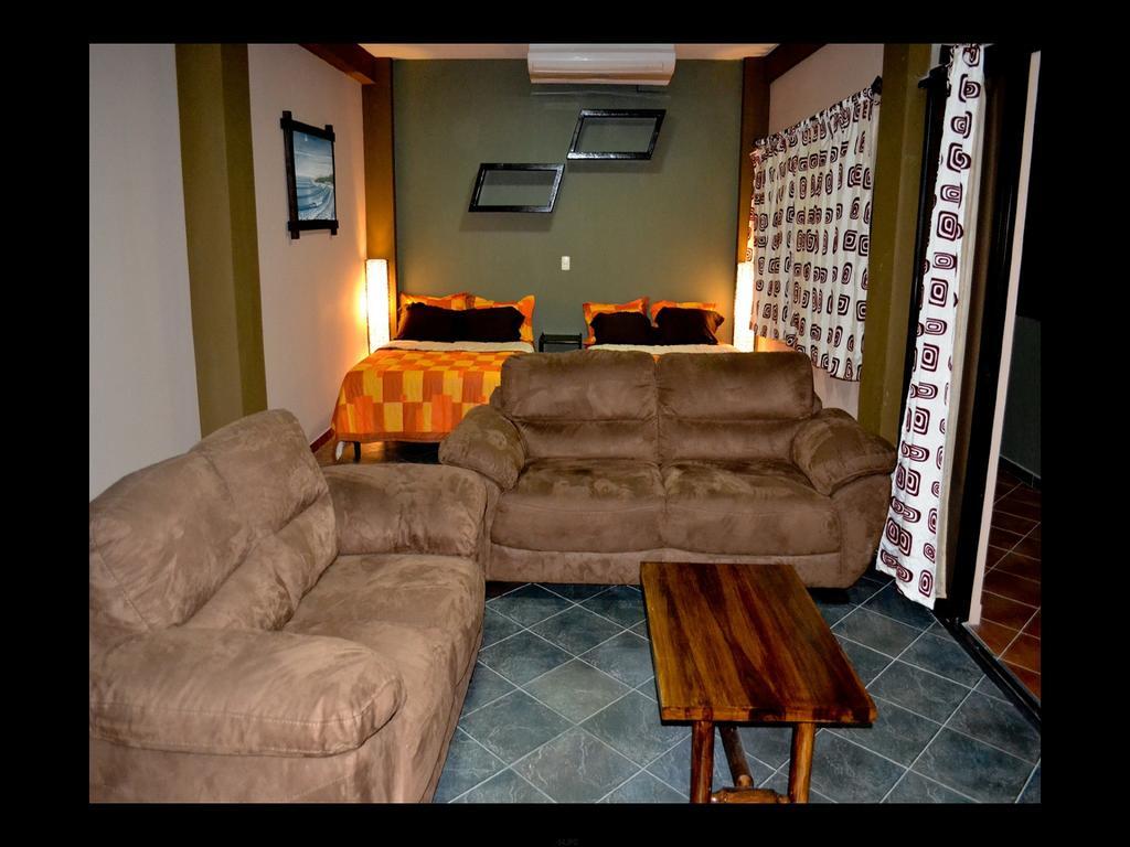 Ast Surf Hotel La Libertad Room photo