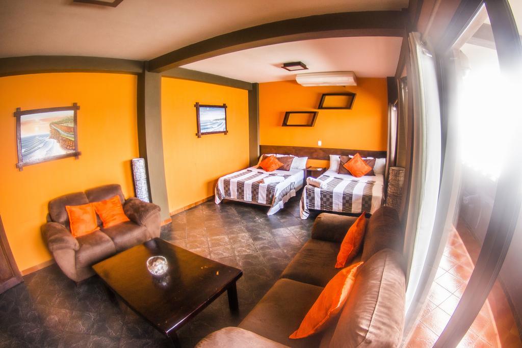 Ast Surf Hotel La Libertad Exterior photo
