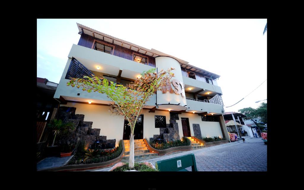 Ast Surf Hotel La Libertad Exterior photo